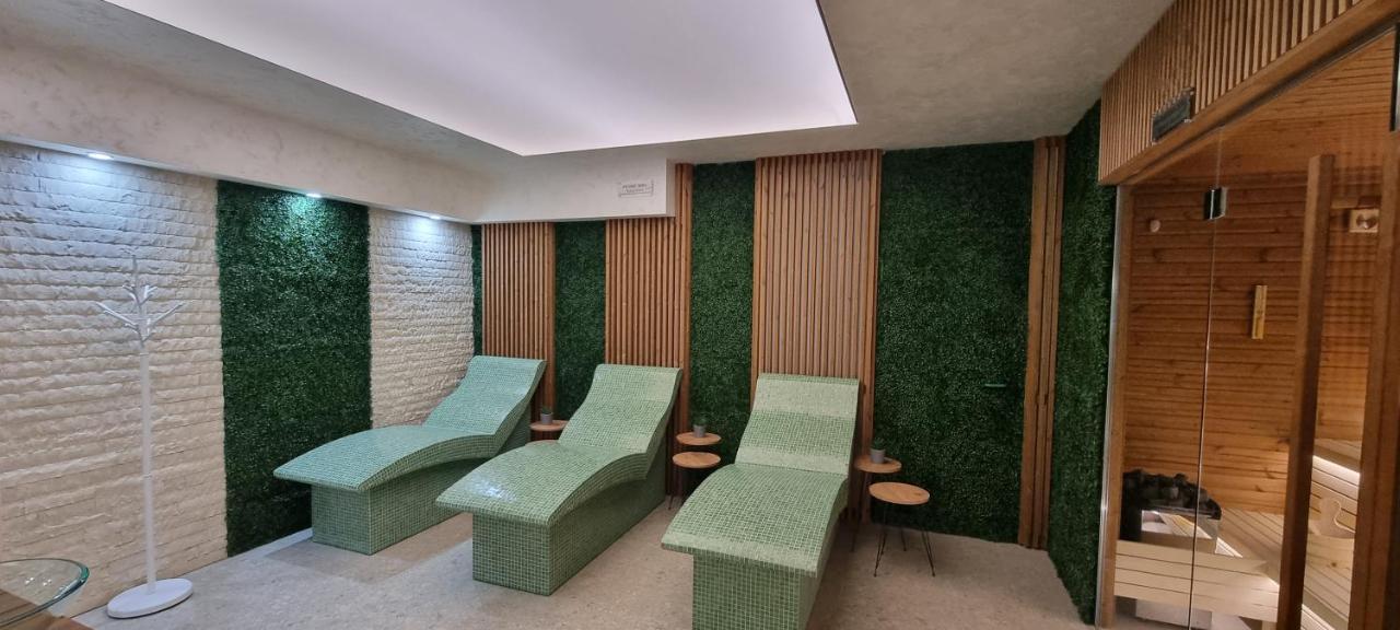 Park Hotel Viasport Gorni Dubnik Exterior photo
