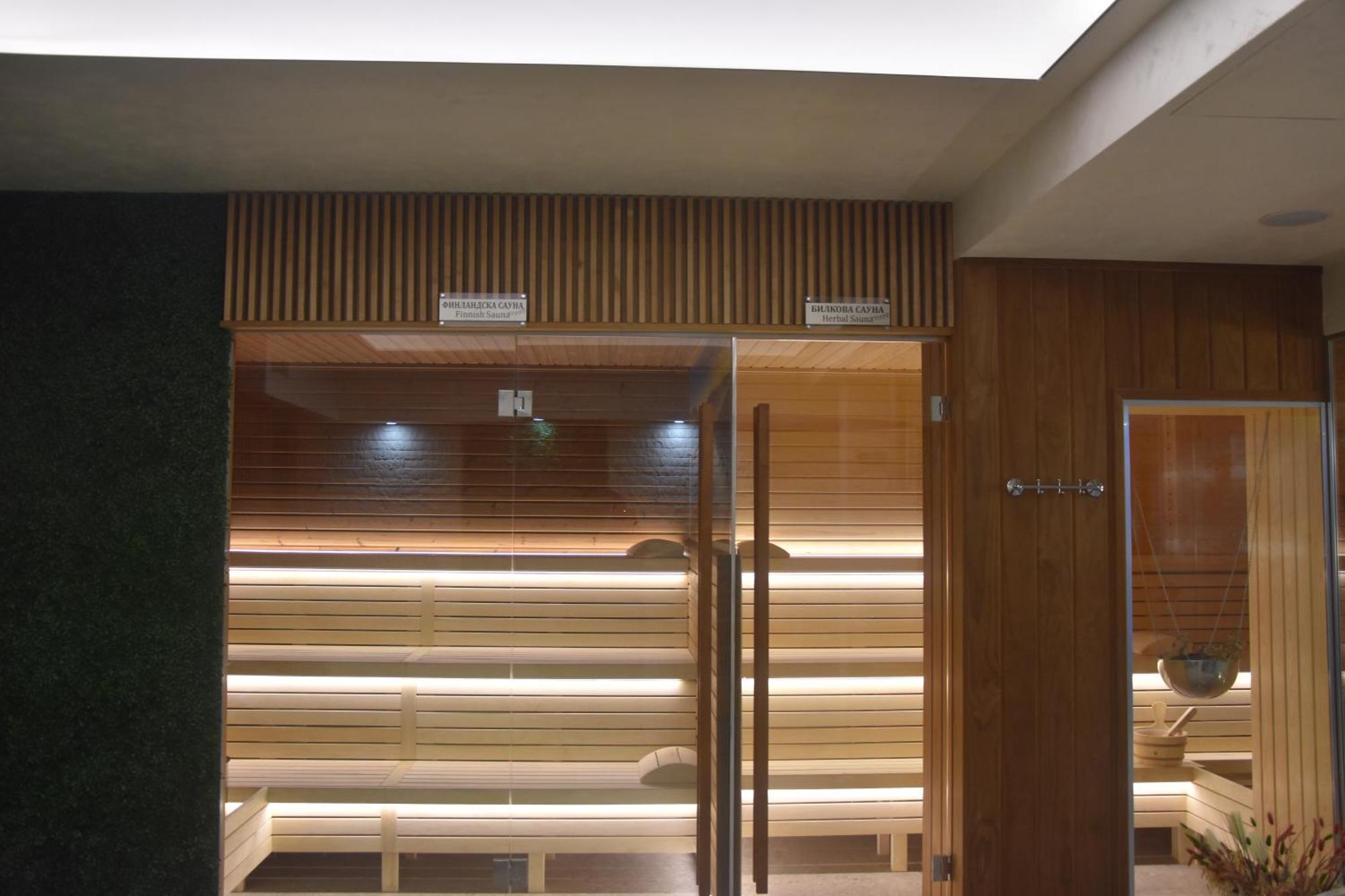 Park Hotel Viasport Gorni Dubnik Exterior photo
